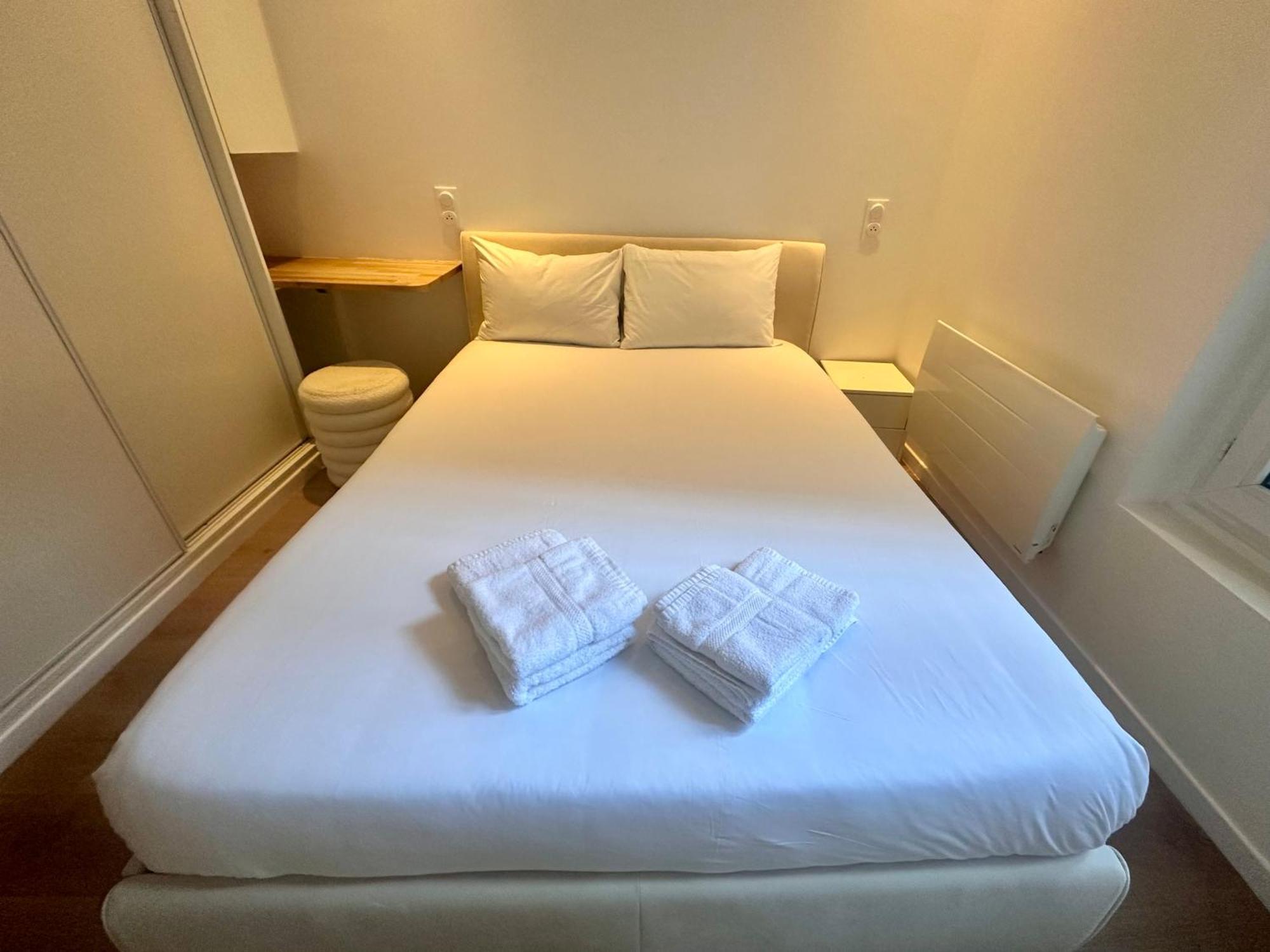 Asnières Apartment Metro-Paris מראה חיצוני תמונה