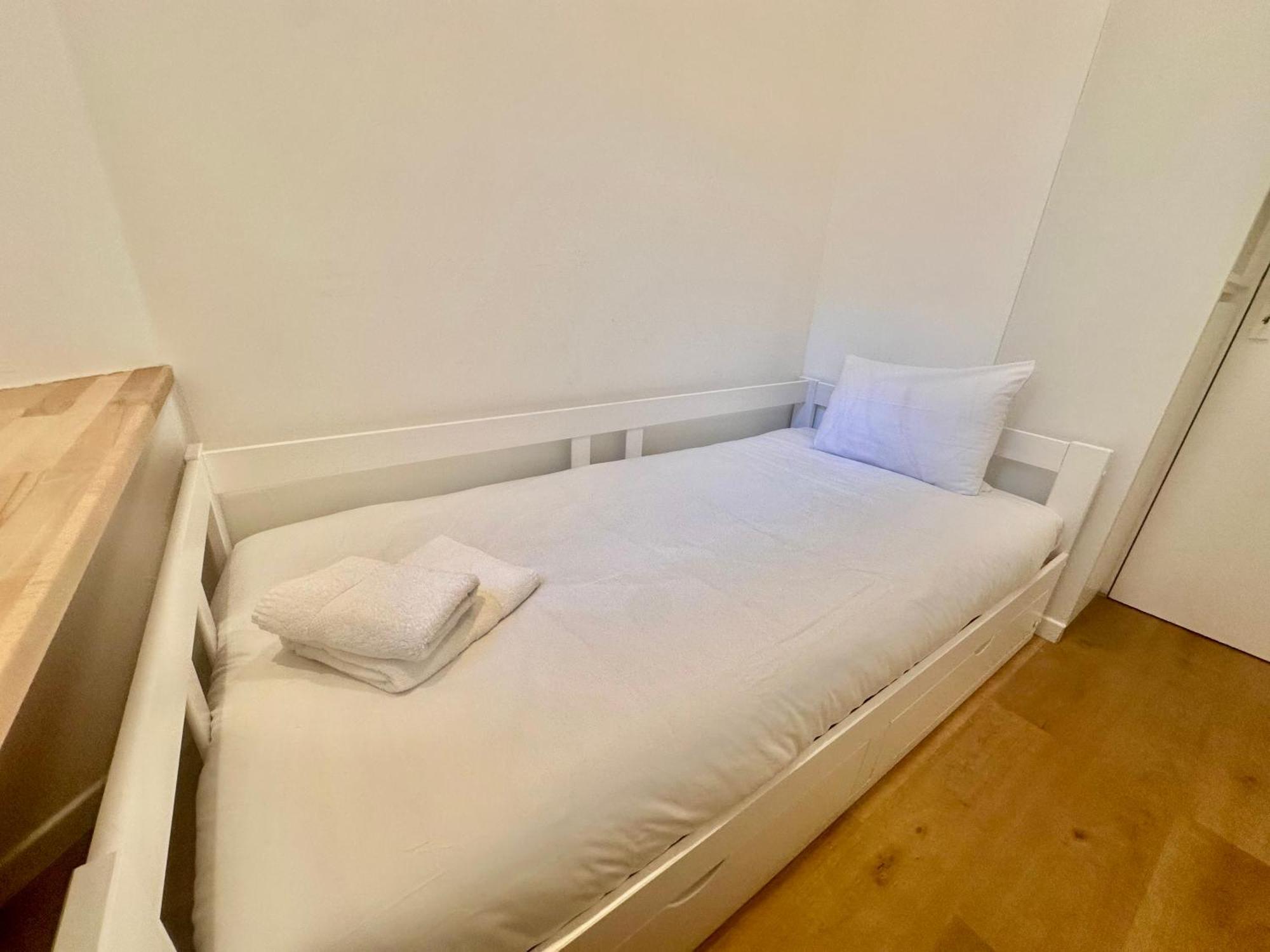 Asnières Apartment Metro-Paris מראה חיצוני תמונה